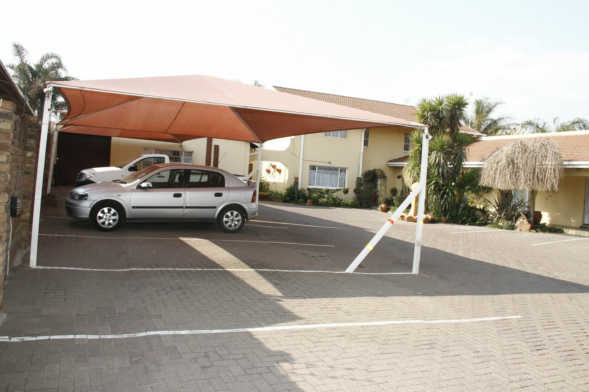 Kalahari Guest House eMalahleni Exterior photo